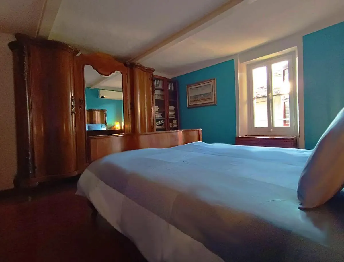 Villa Casa Tipica In Borgo Storico Dorio Italia
